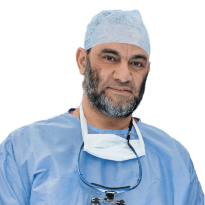 الدكتور أحمد عبد الجواد   متخصص في جراحة تجميل